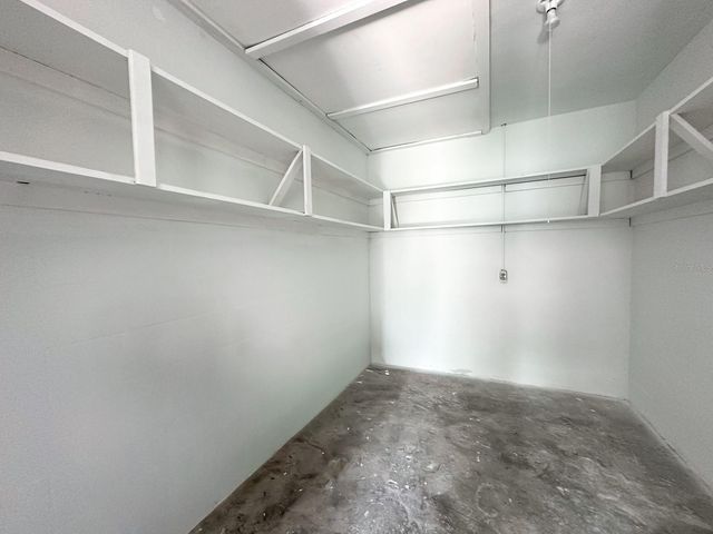 11295 1ST STREET E, Treasure Island, FL 33706