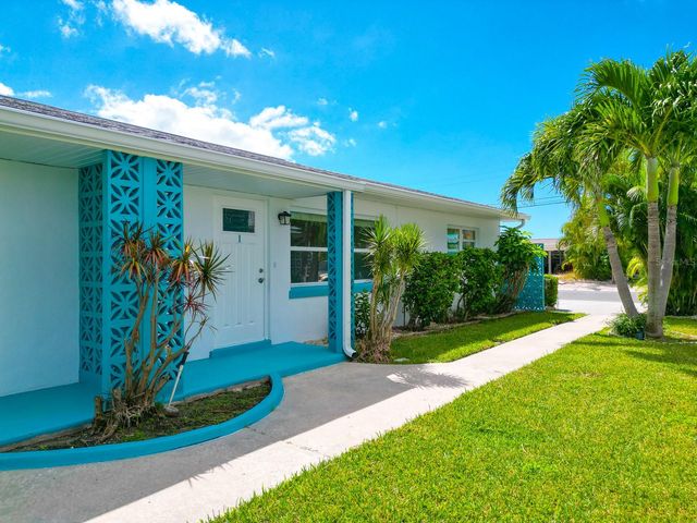 11295 1ST STREET E, Treasure Island, FL 33706