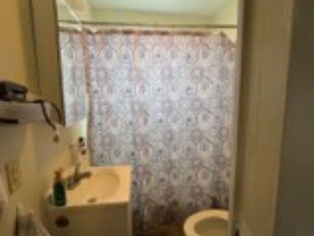 2517 C St, Liberty Boro, PA 15133