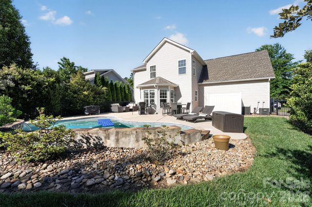 13223 Freedom Valley Drive, Huntersville, NC 28078