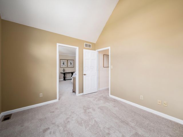 327 Whetstone Drive W, Powell, OH 43065