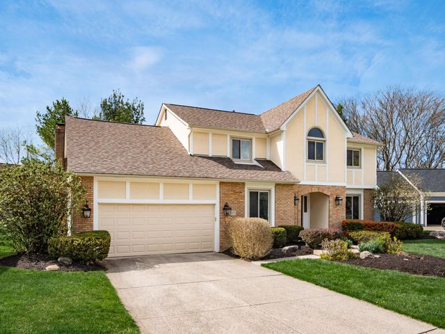 327 Whetstone Drive W, Powell, OH 43065