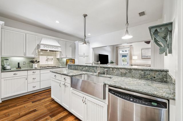 76 Crescent Road, Santa Rosa Beach, FL 32459