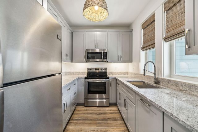 76 Crescent Road, Santa Rosa Beach, FL 32459