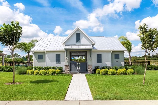 2596 LONG PINE AVENUE, Apopka, FL 32712