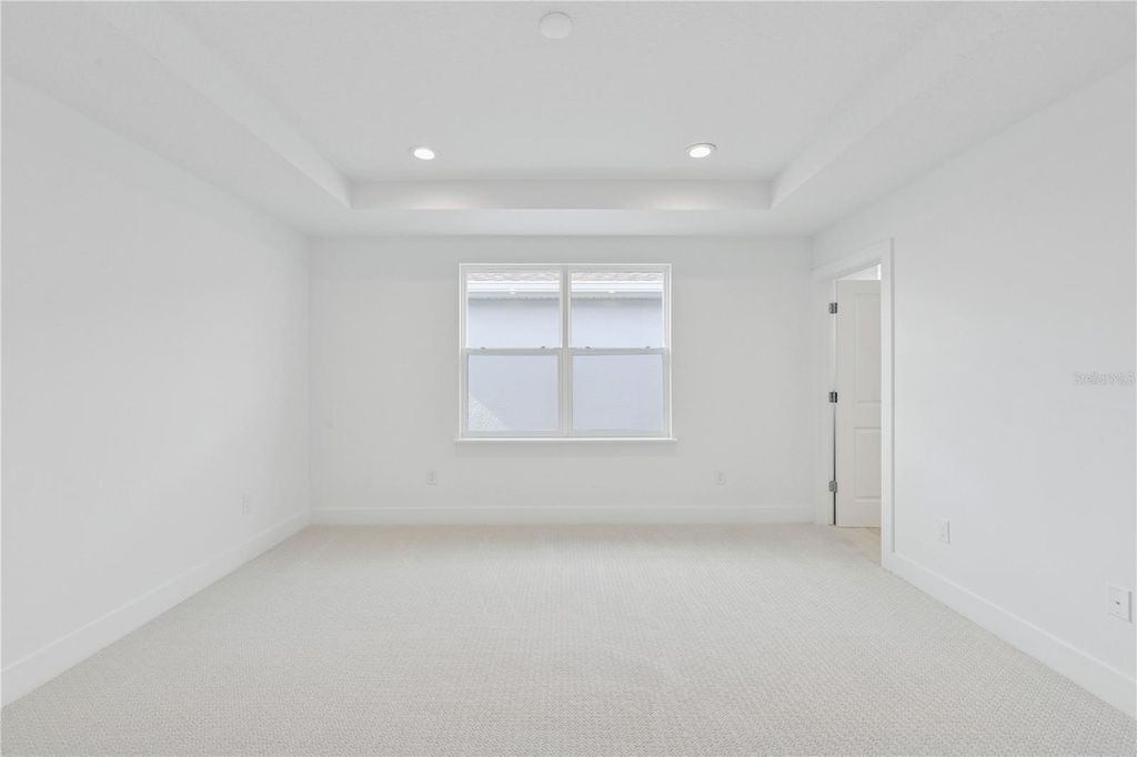 Image 11 of property listing at 2596 LONG PINE AVENUE, Apopka, FL 32712