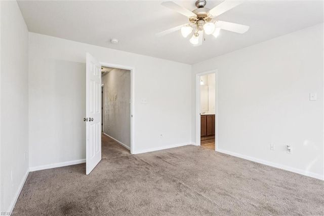 896 A AVE, Norfolk, VA 23503