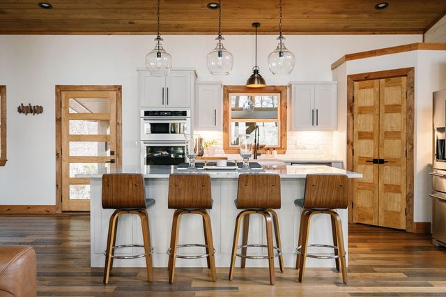 171 Huckleberry Lane, Mineral Bluff, GA 30559