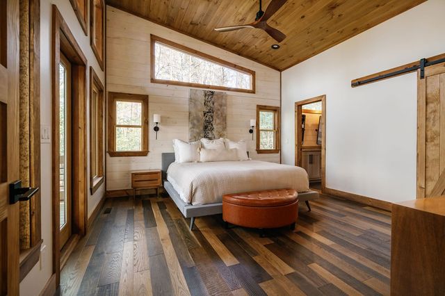 171 Huckleberry Lane, Mineral Bluff, GA 30559