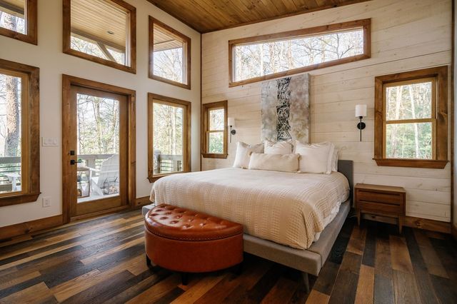 171 Huckleberry Lane, Mineral Bluff, GA 30559