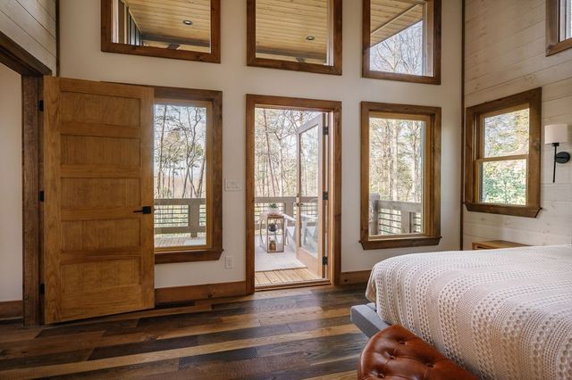 171 Huckleberry Lane, Mineral Bluff, GA 30559