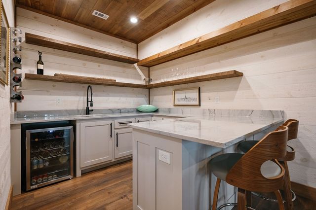 171 Huckleberry Lane, Mineral Bluff, GA 30559