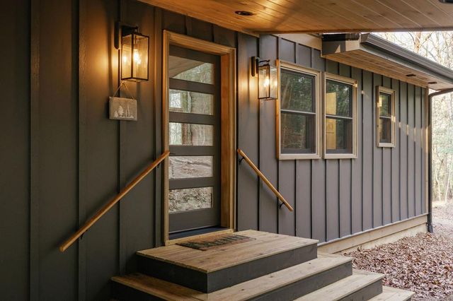 171 Huckleberry Lane, Mineral Bluff, GA 30559