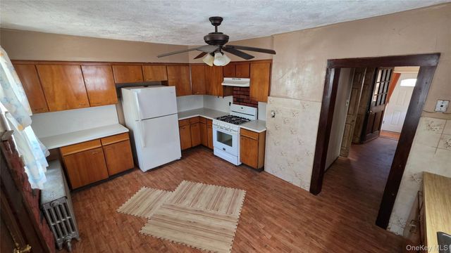 146 Beechwood Avenue, New Rochelle, NY 10801
