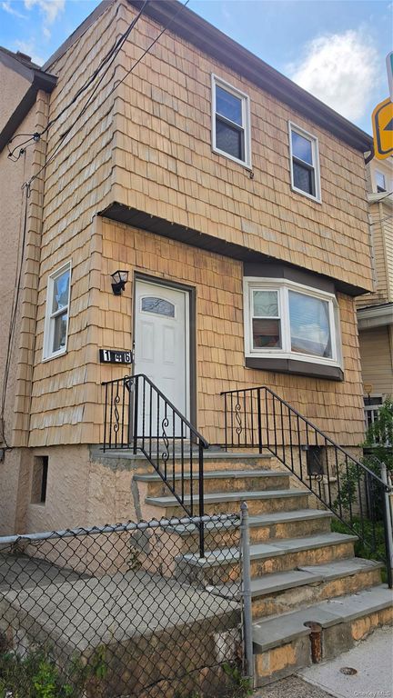 146 Beechwood Avenue, New Rochelle, NY 10801
