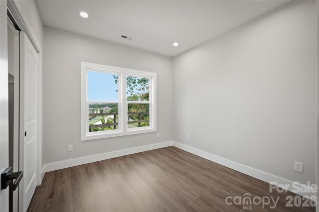 909 Overlook Drive SW, Lenoir, NC 28645