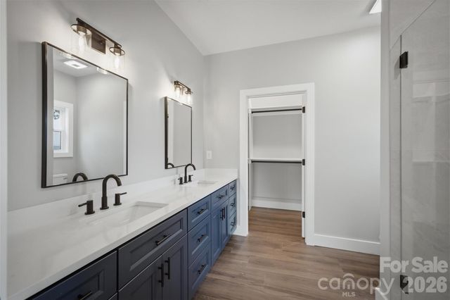 909 Overlook Drive SW, Lenoir, NC 28645