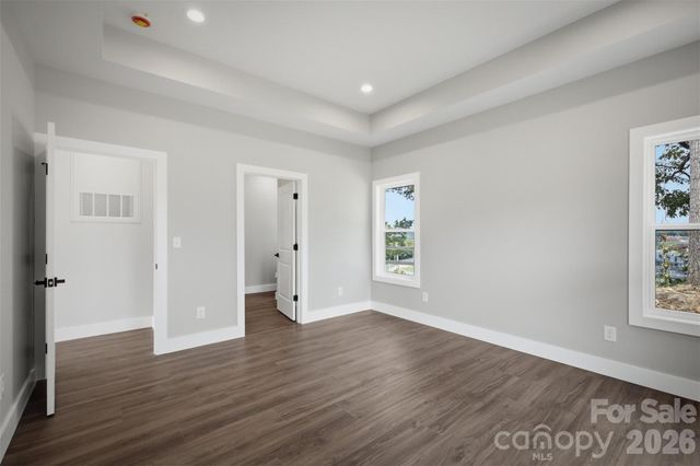 909 Overlook Drive SW, Lenoir, NC 28645