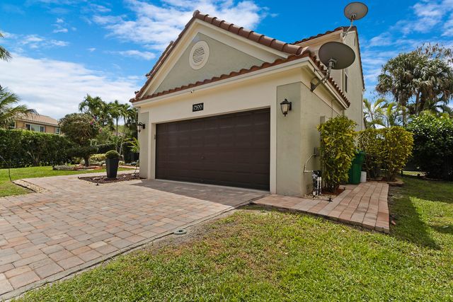 7500 Live Oak Drive, Coral Springs, FL 33065