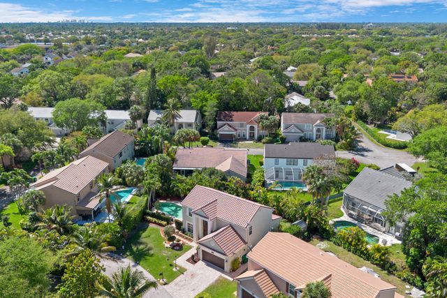 7500 Live Oak Drive, Coral Springs, FL 33065