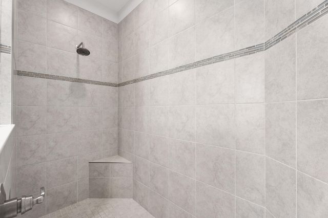 6390 High Pointe West Way, Vero Beach, FL 32967