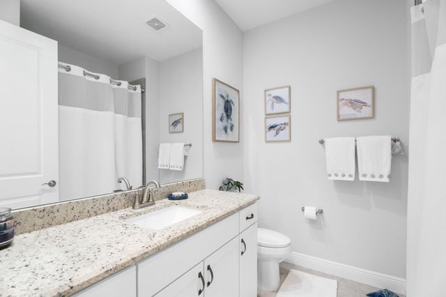 6390 High Pointe West Way, Vero Beach, FL 32967