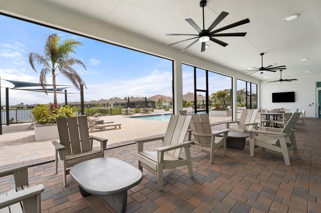 6390 High Pointe West Way, Vero Beach, FL 32967