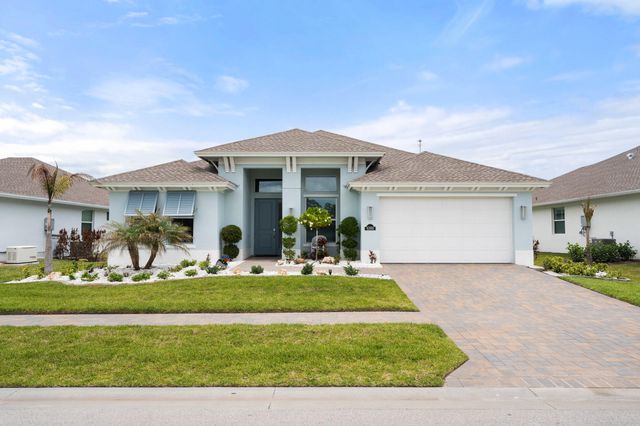 6390 High Pointe West Way, Vero Beach, FL 32967