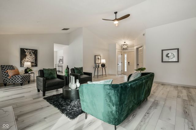 11627 Sterrett Boulevard, Indianapolis, IN 46236