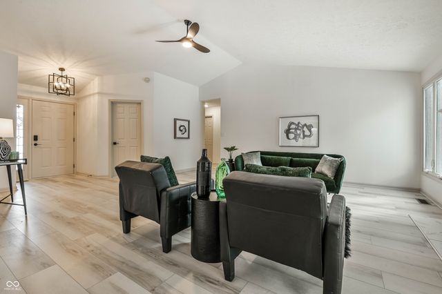 11627 Sterrett Boulevard, Indianapolis, IN 46236