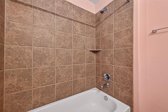 27918 Silverstream Court, Fulshear, TX 77441