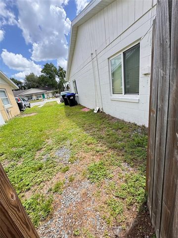 8043 PUFFIN DRIVE, Orlando, FL 32825