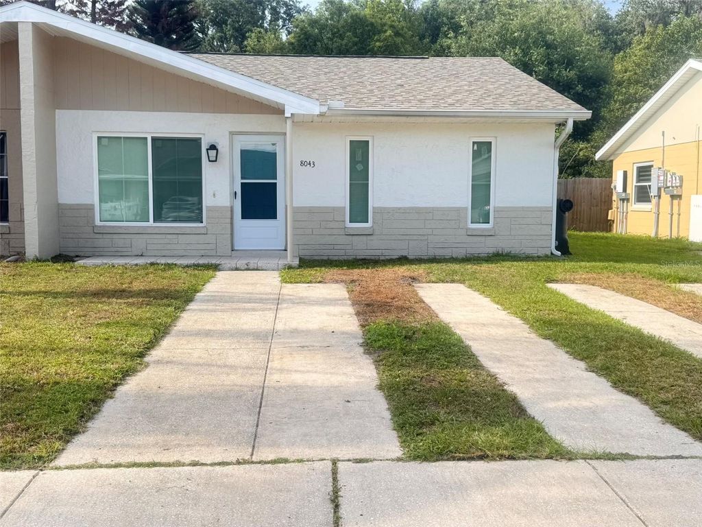 8043 PUFFIN DRIVE, Orlando, FL 32825