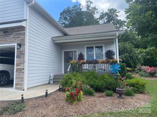 1088 Blacksmith Run Road, Hendersonville, NC 28792