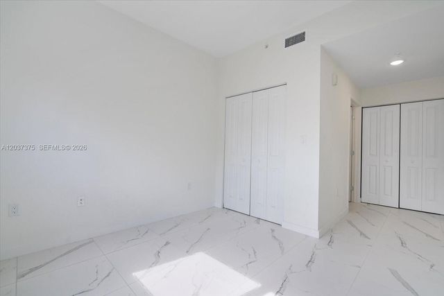 420 SW 7th Ave 201, Miami, FL 33130