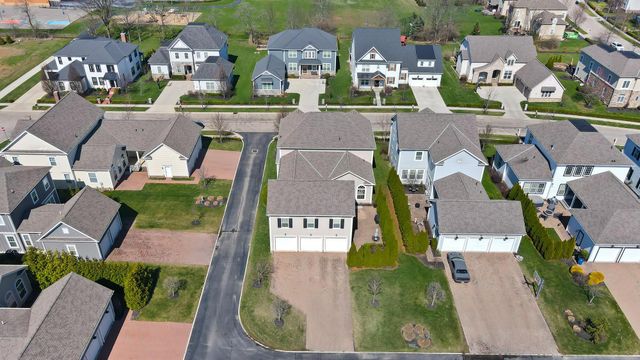 7165 Emmet Row Lane, Dublin, OH 43017