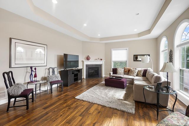 7165 Emmet Row Lane, Dublin, OH 43017