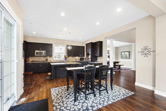 7165 Emmet Row Lane, Dublin, OH 43017
