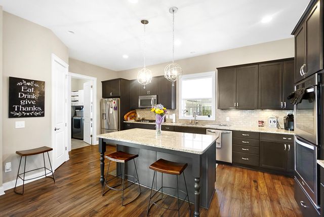 7165 Emmet Row Lane, Dublin, OH 43017