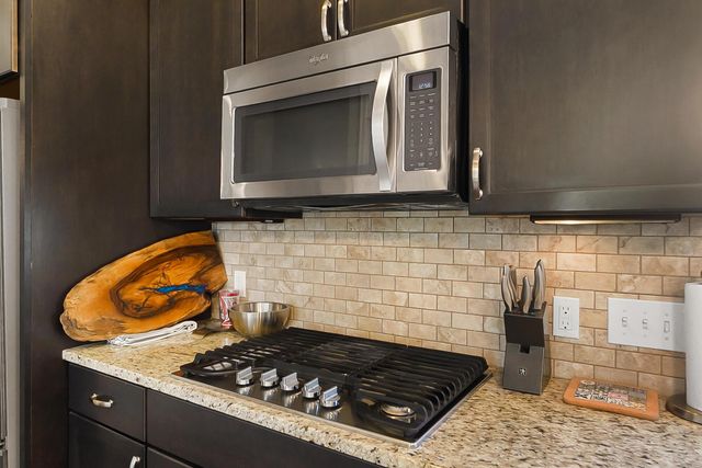 7165 Emmet Row Lane, Dublin, OH 43017