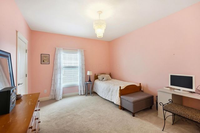 7165 Emmet Row Lane, Dublin, OH 43017