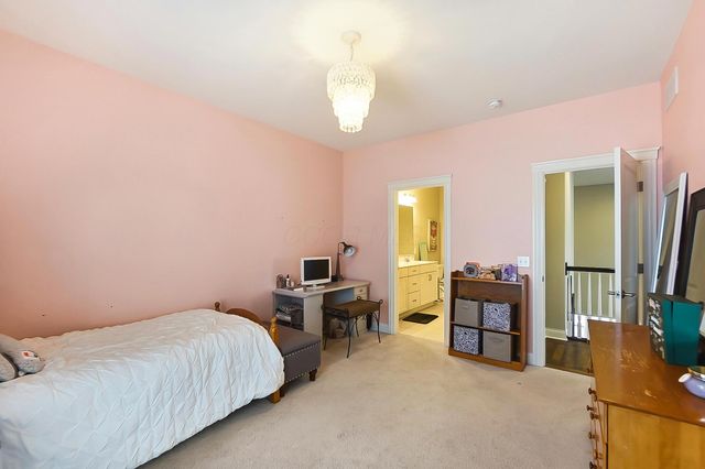 7165 Emmet Row Lane, Dublin, OH 43017