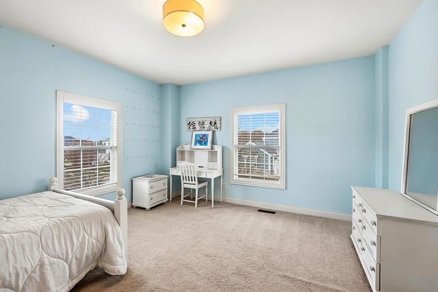 7165 Emmet Row Lane, Dublin, OH 43017