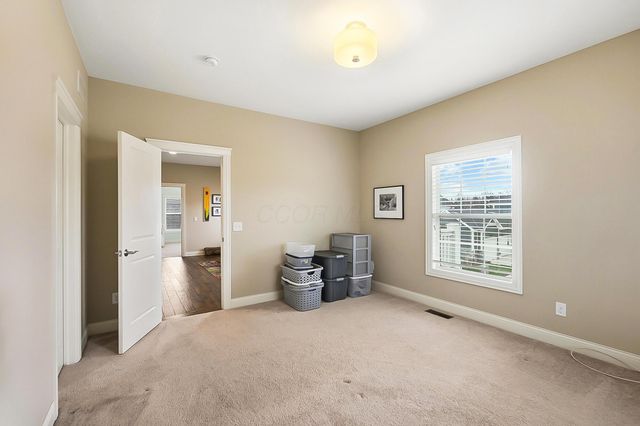 7165 Emmet Row Lane, Dublin, OH 43017