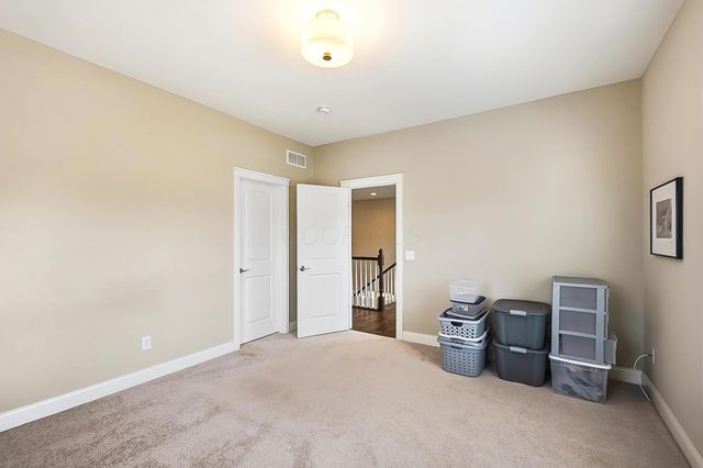 7165 Emmet Row Lane, Dublin, OH 43017