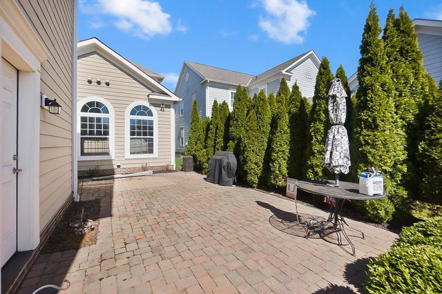 7165 Emmet Row Lane, Dublin, OH 43017