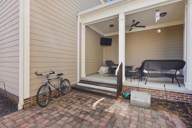 7165 Emmet Row Lane, Dublin, OH 43017