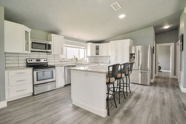 5715 Shady Hill Circle, Princeton, TX 75407