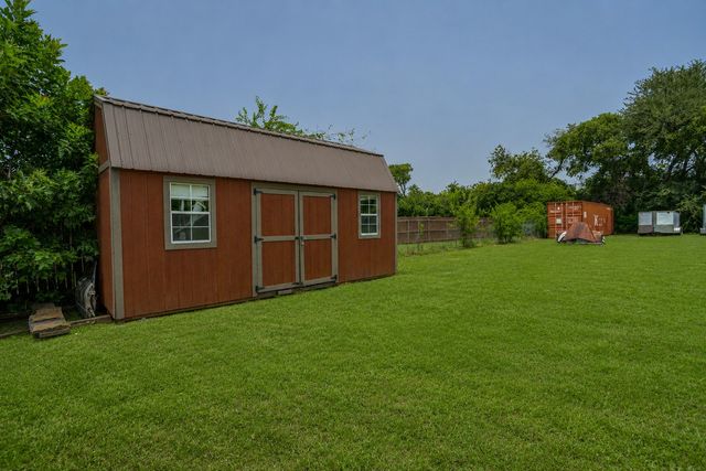 5715 Shady Hill Circle, Princeton, TX 75407