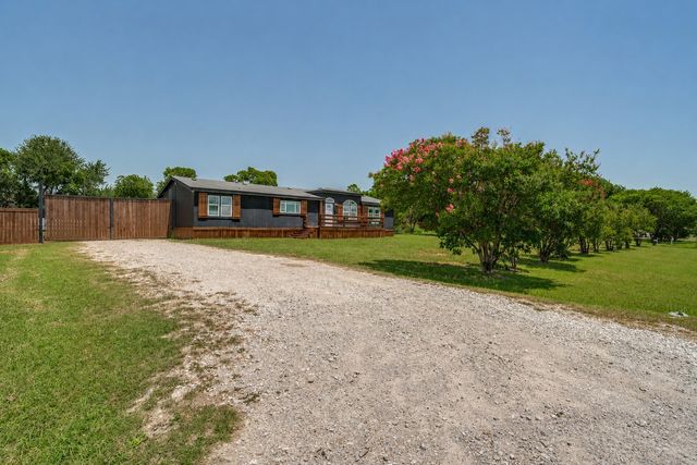 5715 Shady Hill Circle, Princeton, TX 75407